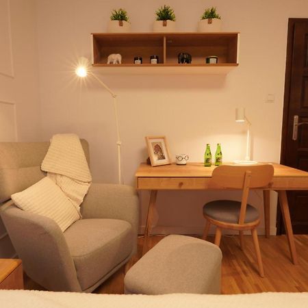 Mcew Studnia Bed & Breakfast ปวอตสก์ ภายนอก รูปภาพ