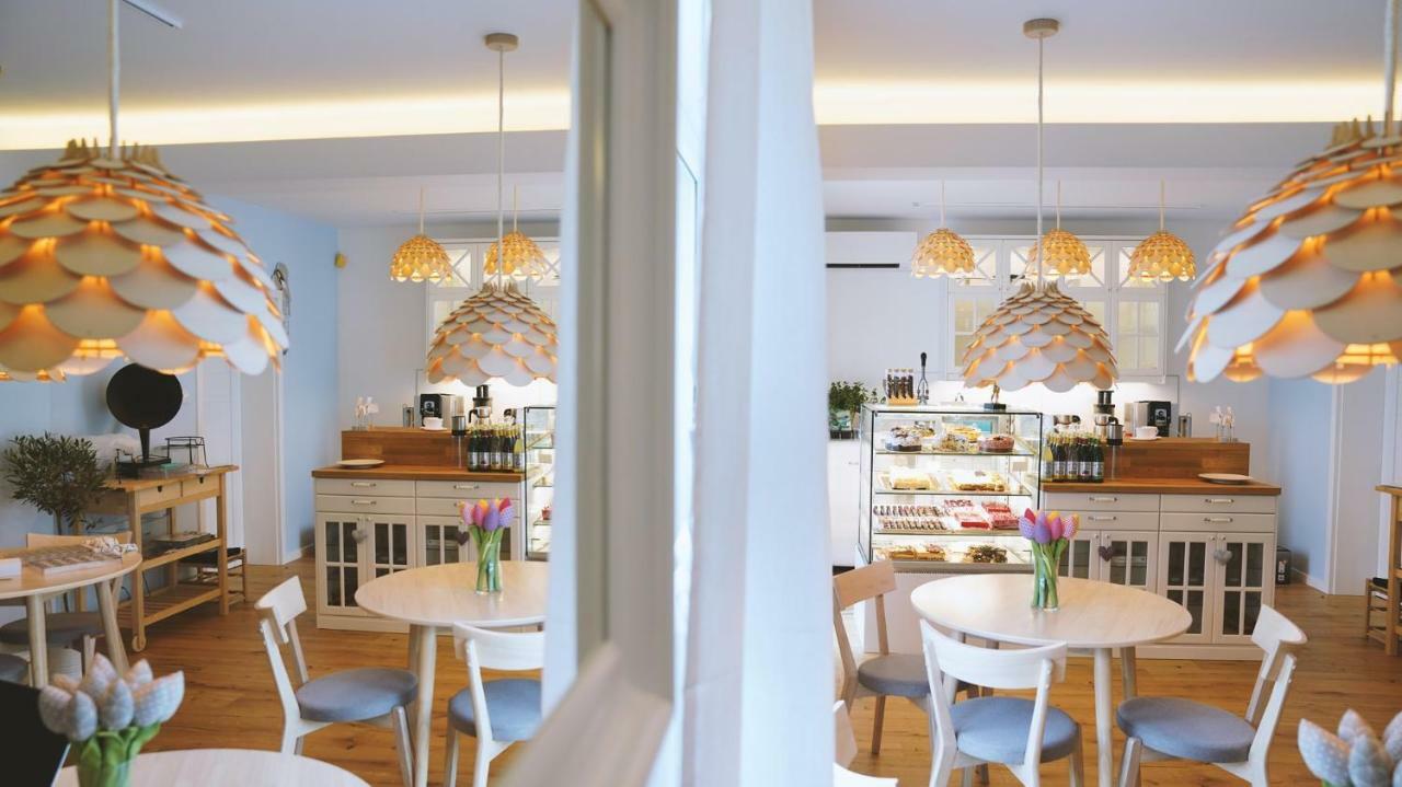 Mcew Studnia Bed & Breakfast ปวอตสก์ ภายนอก รูปภาพ