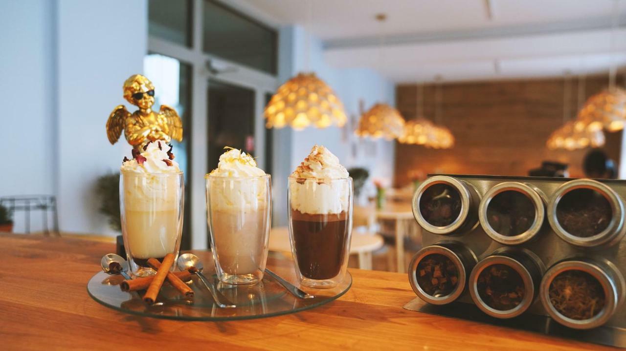 Mcew Studnia Bed & Breakfast ปวอตสก์ ภายนอก รูปภาพ