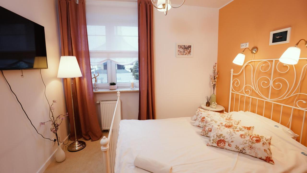 Mcew Studnia Bed & Breakfast ปวอตสก์ ภายนอก รูปภาพ
