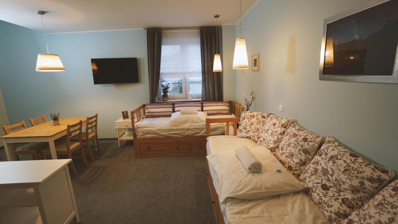 Mcew Studnia Bed & Breakfast ปวอตสก์ ภายนอก รูปภาพ